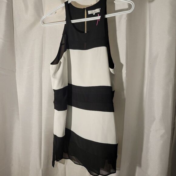 SOLD - Picture 2 of 5